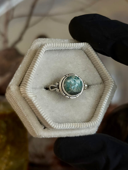 Green Seam Agate Ring - Size 5