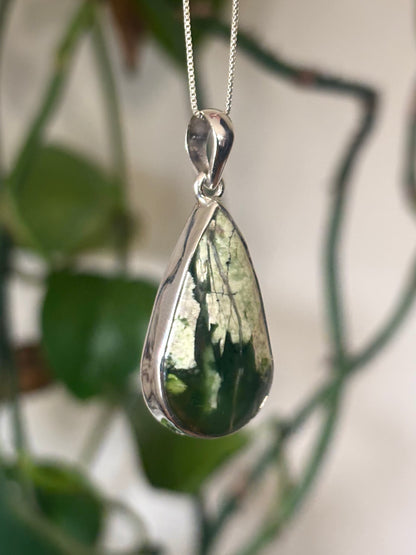 Chrome Chalcedony Necklace