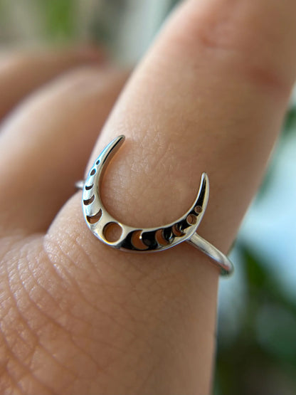 Lunar Cycle Ring