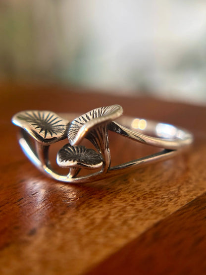 Chanterelle Trio Ring