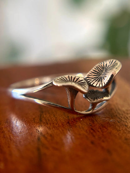 Chanterelle Trio Ring