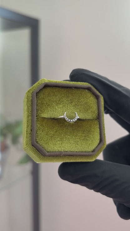 Waning Ring